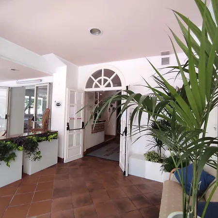 Hotel Villa Mirella